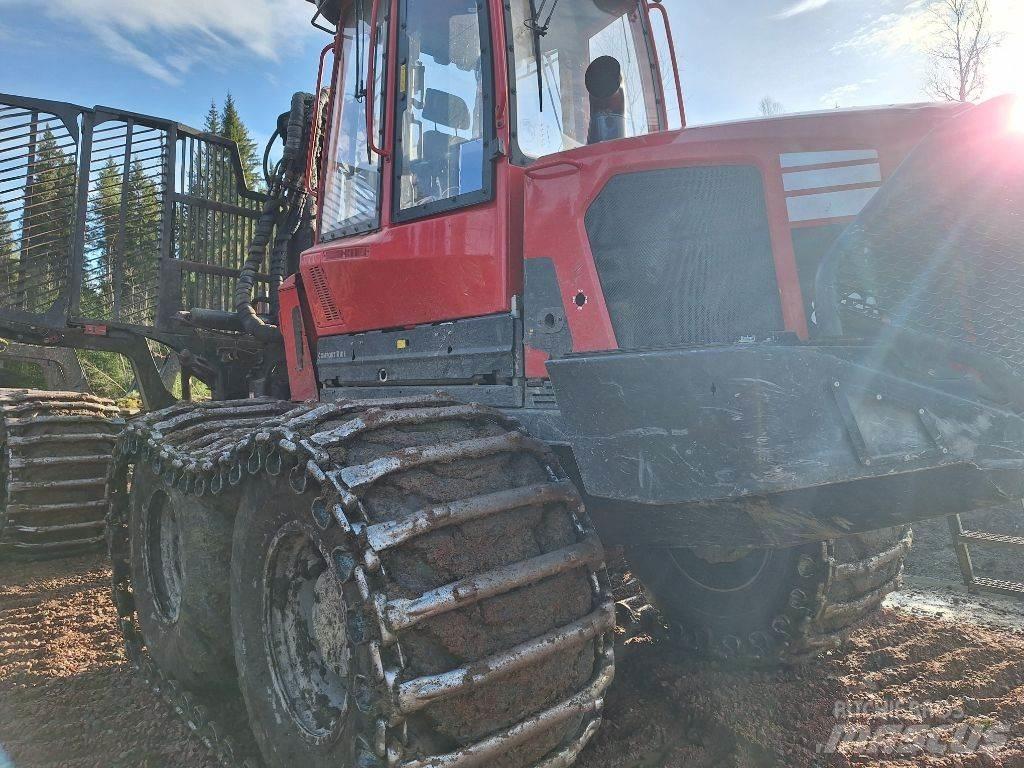 Komatsu 895 Forwarders