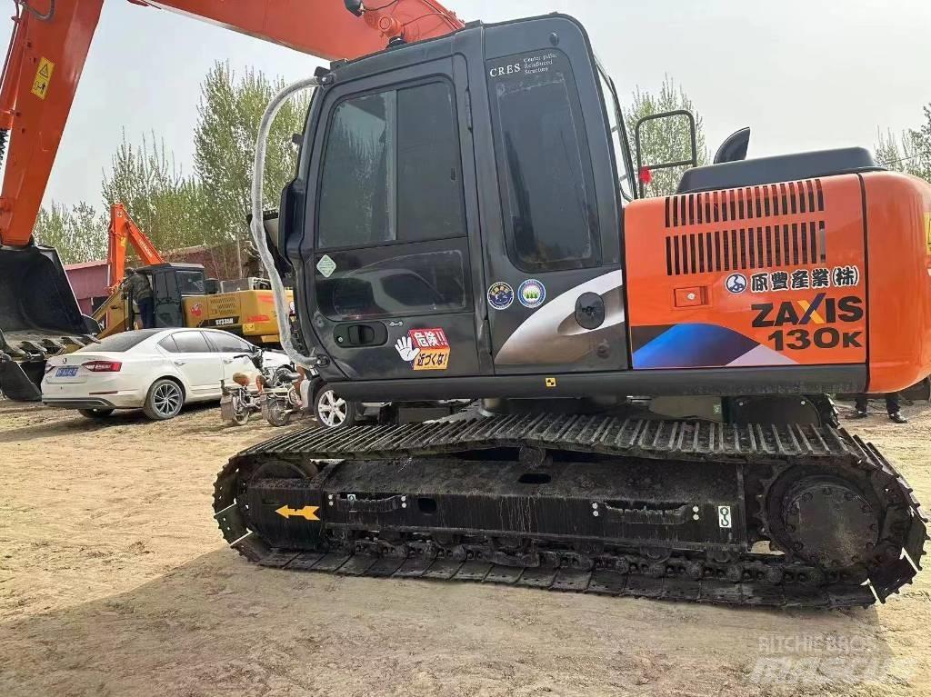 Hitachi 130 Crawler excavators