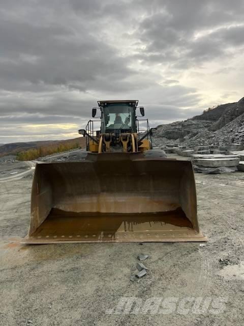 CAT 980M Wheel loaders