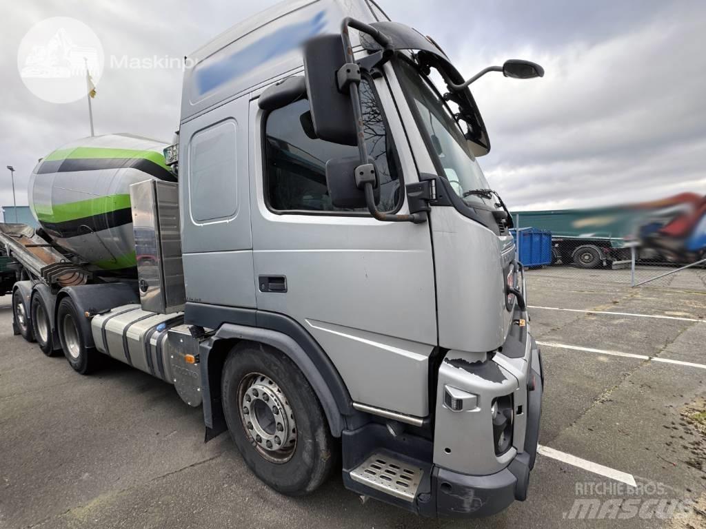Volvo FMX 500 Concrete trucks