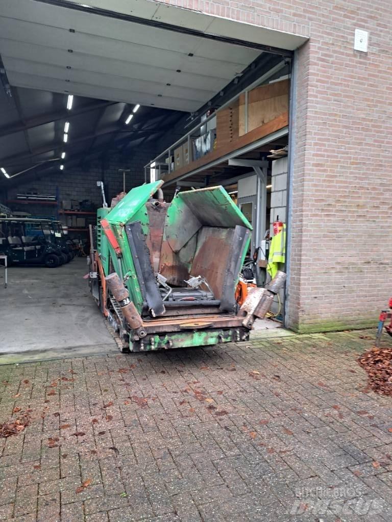 Demag 45 Asphalt pavers