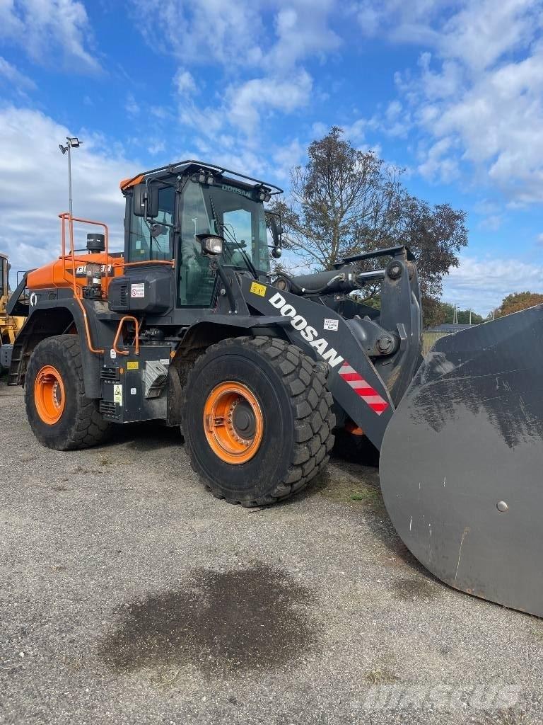 Doosan DL 380-7 Wheel loaders