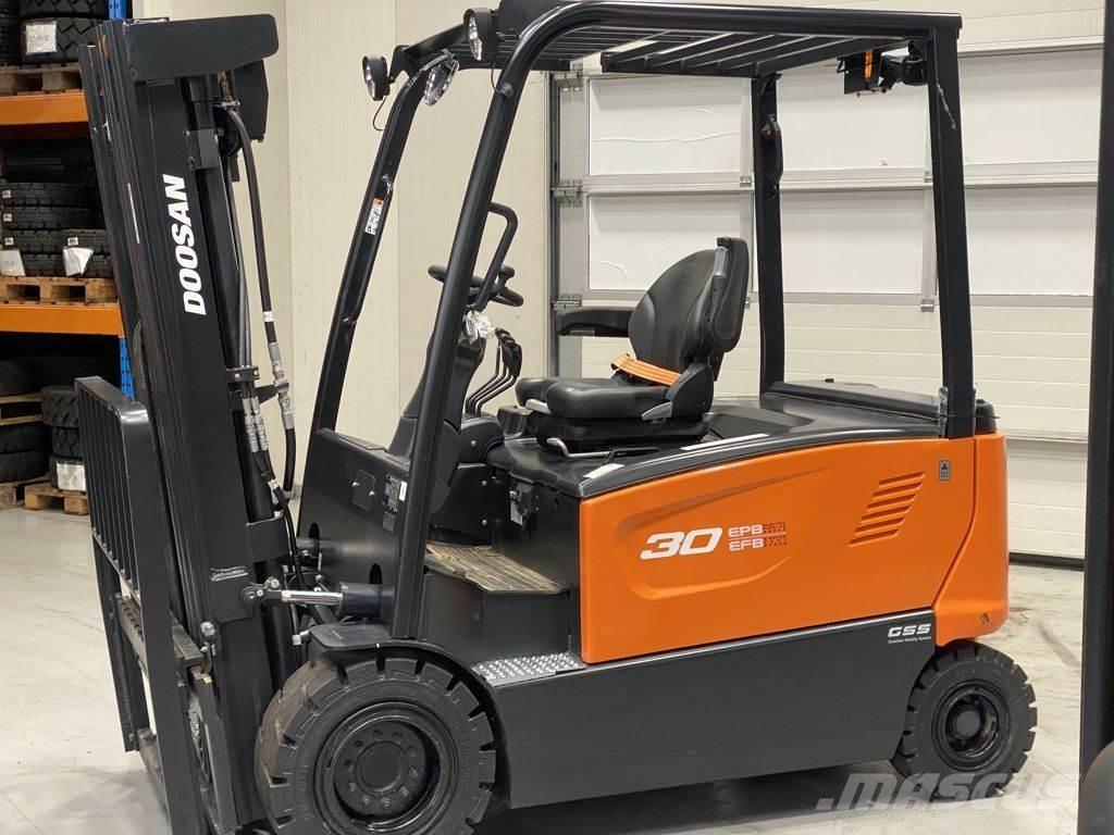 Doosan B30X-7 Electric forklift trucks