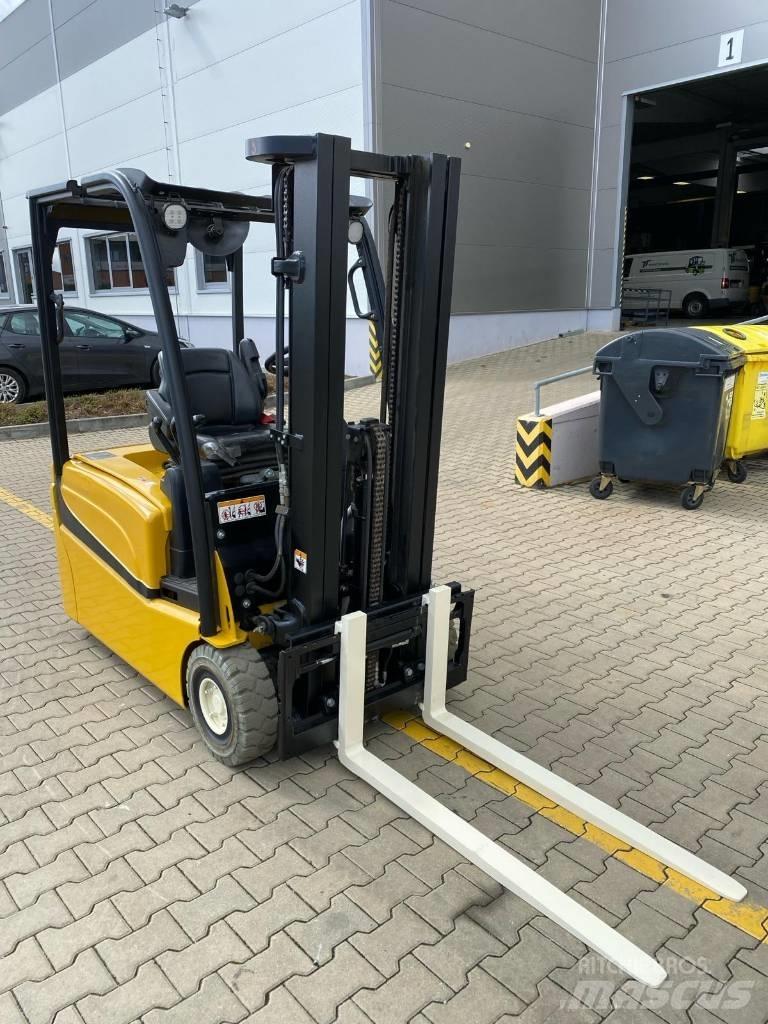 Yale ERP16VTLWB Electric forklift trucks