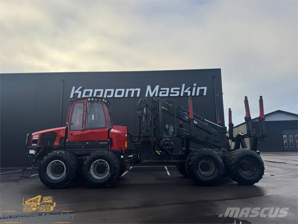 Komatsu 895 Forwarders