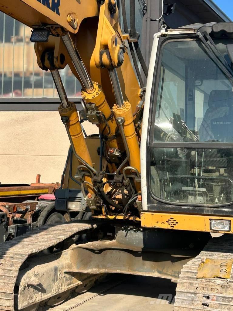 Liebherr R 313 Crawler excavators