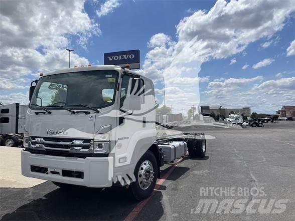 Isuzu FTR Chassis Cab trucks