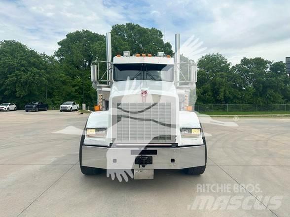 Kenworth T800 Tipper trucks