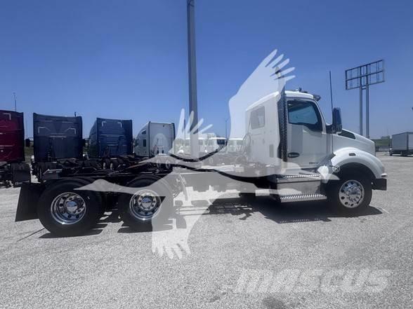 Kenworth T880 Prime Movers