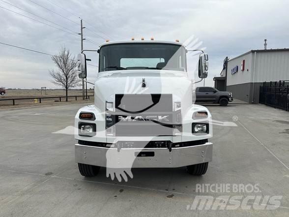 Mack MD6 Other