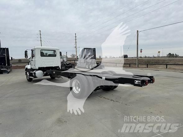 Mack MD6 Other