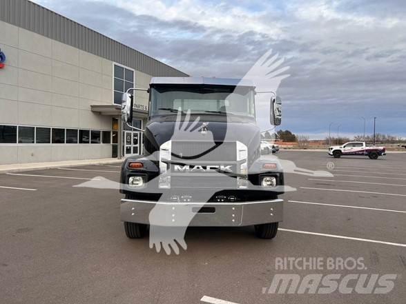 Mack MD6 Other