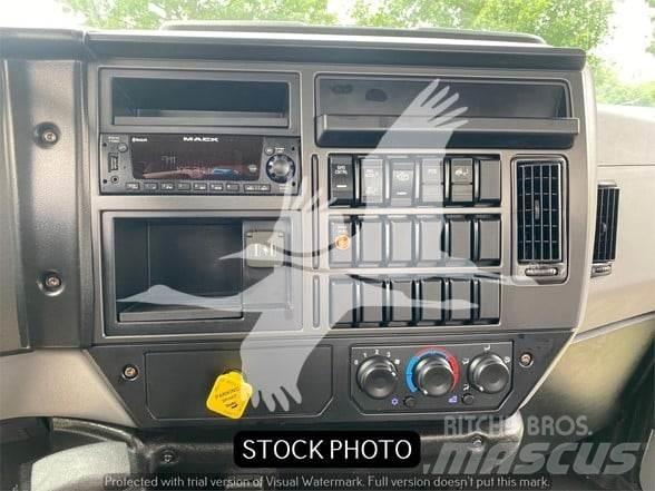 Mack MD6 Other