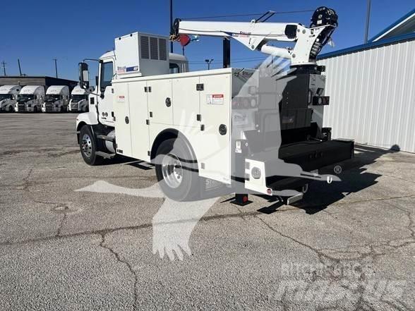 Mack MD6 Other