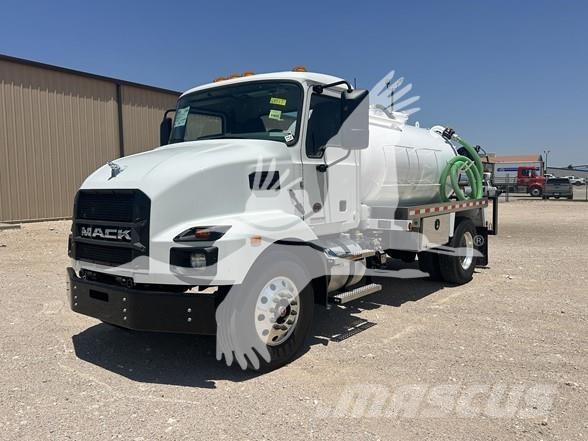 Mack MD6 Other