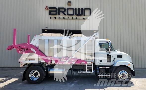 Mack MD7 Other