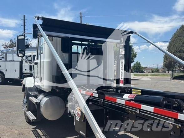 Mack MD7 Other