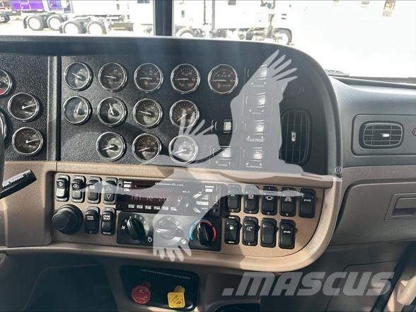 Peterbilt 389 Prime Movers