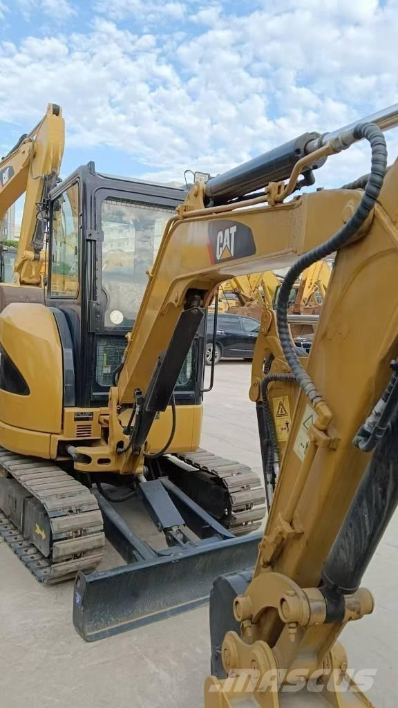 CAT 302D Crawler excavators