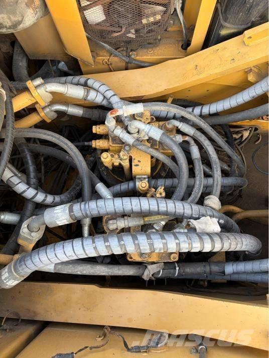 CAT 349 D Crawler excavators