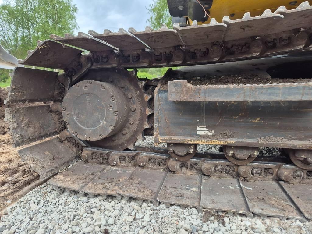 Komatsu PC138US-11E0 Crawler excavators