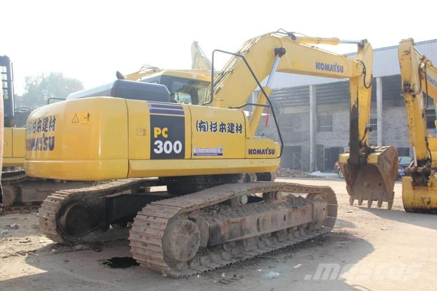 Komatsu PC 300-7 Crawler excavators