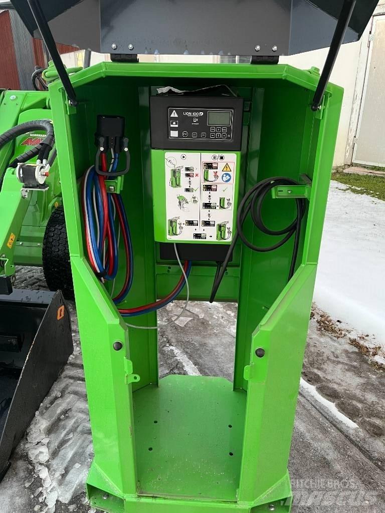 Avant E6 Multi-purpose loaders
