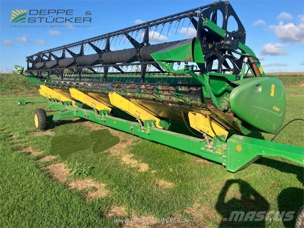 John Deere 630R Harvester heads