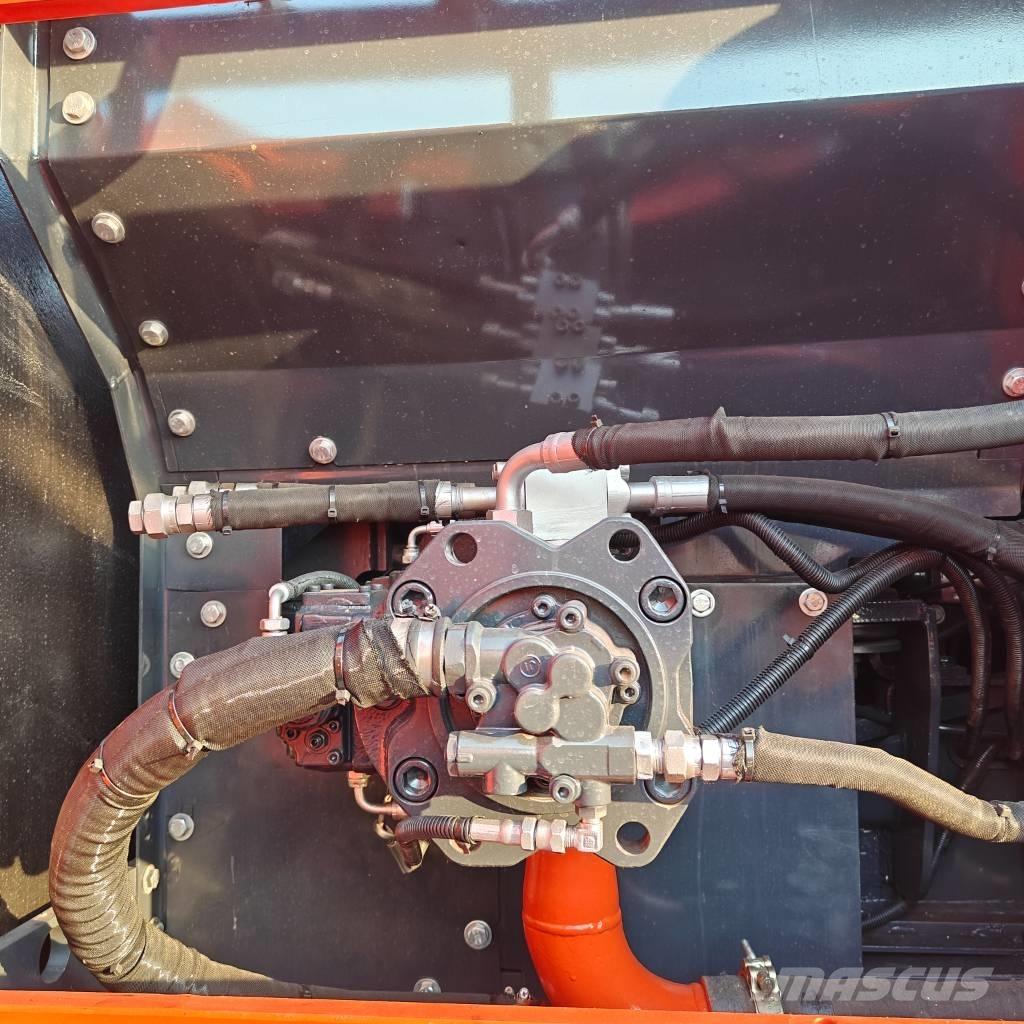 Doosan DX225LC-9C Crawler excavators