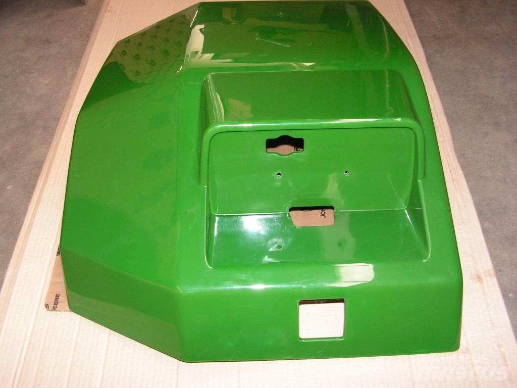 John Deere 6800 Chassis and suspension