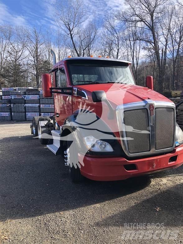 Kenworth T680 Prime Movers