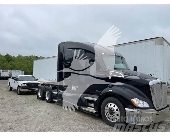 Kenworth T680 Prime Movers