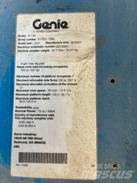 Genie S 125 Telescopic boom lifts
