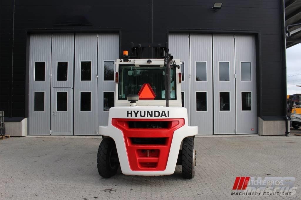Hyundai 70 D-7 A Diesel trucks