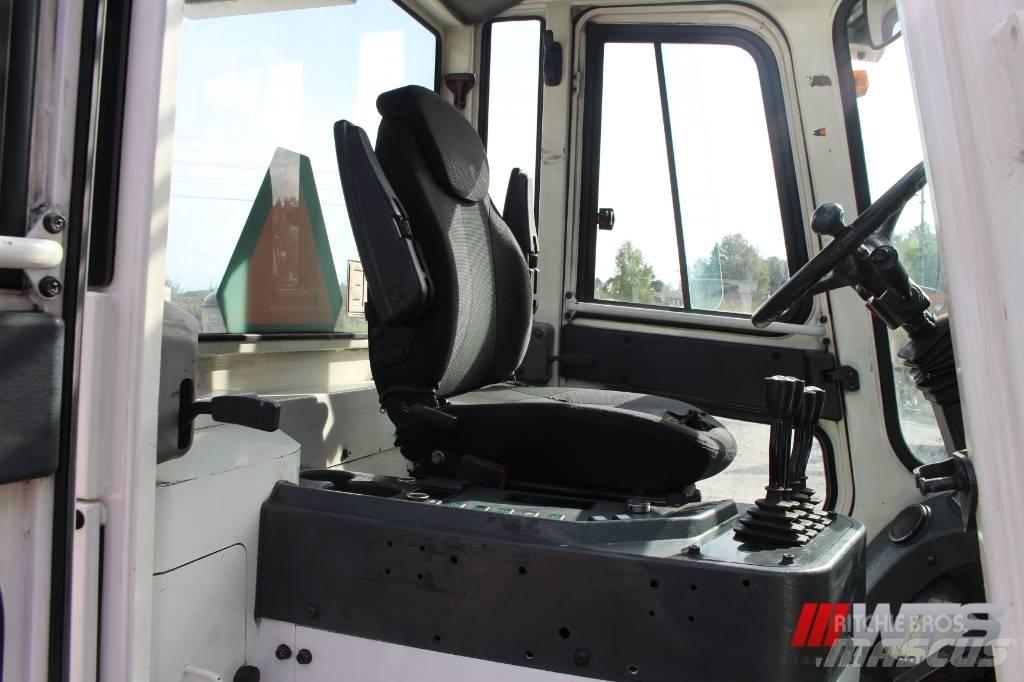 Hyundai 70 D-7 A Diesel trucks