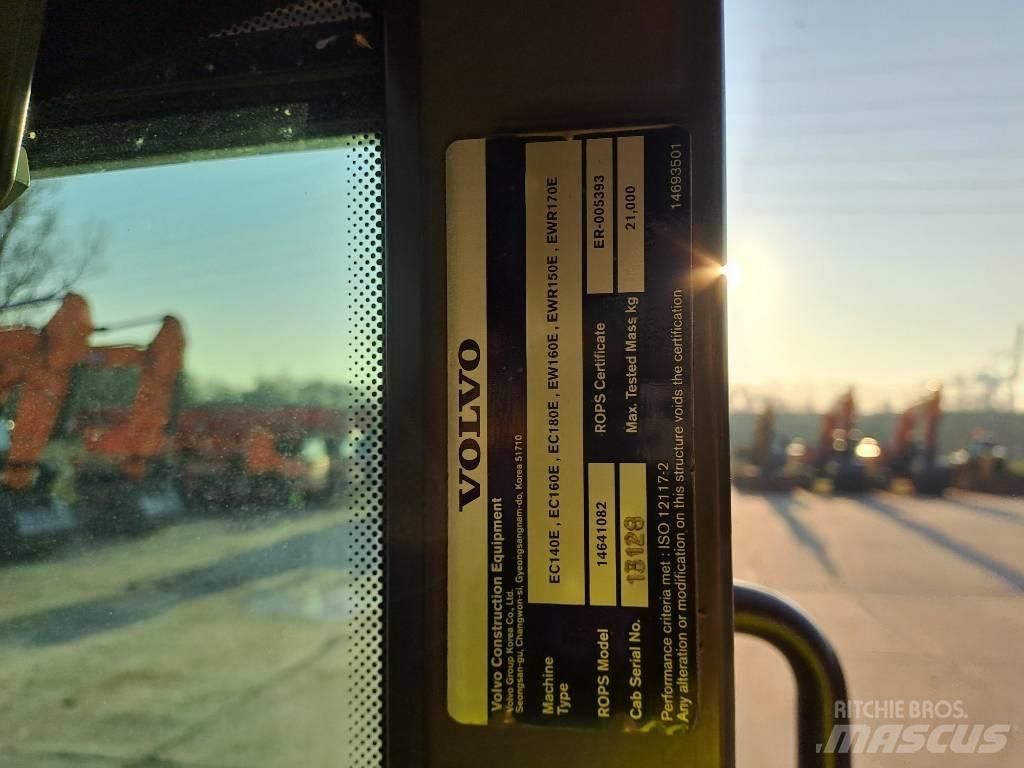 Volvo EW160E Wheeled excavators