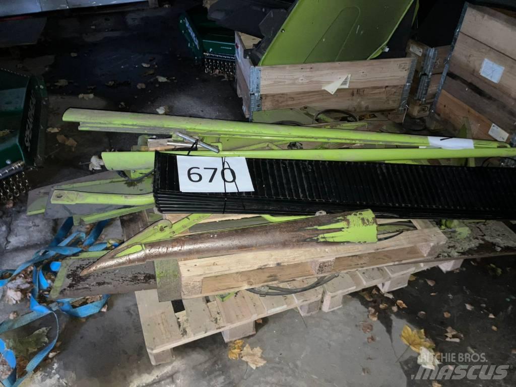 CLAAS Lexion 670 Combine harvesters