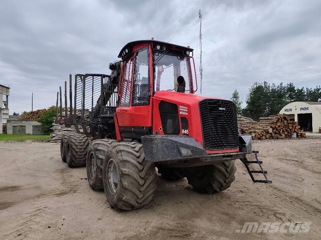 Komatsu 845 TX Forwarders
