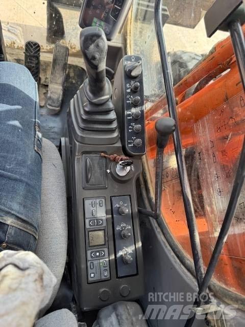 Hitachi ZX 160 W Wheeled excavators