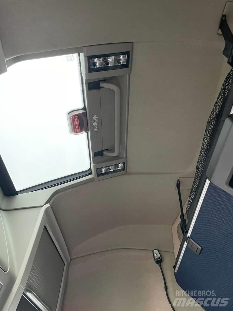 Volvo FH 500 Prime Movers
