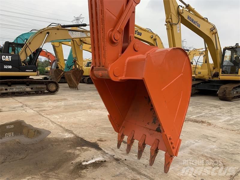 Doosan DX300 Crawler excavators