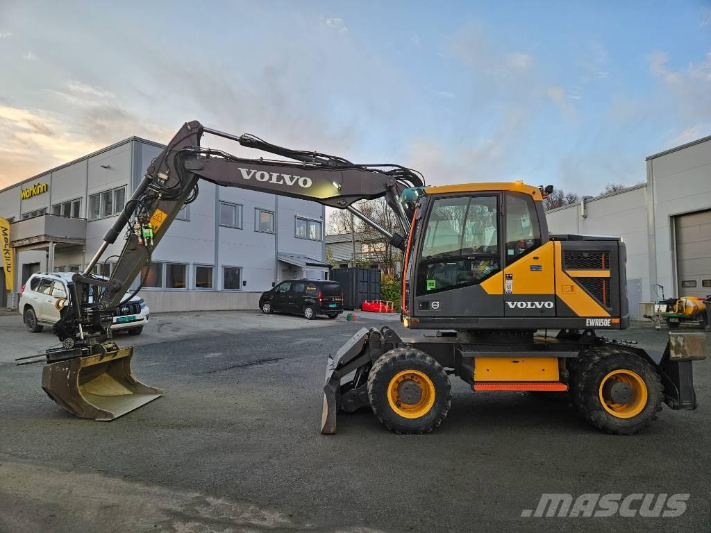 Volvo EWR 150 Wheeled excavators