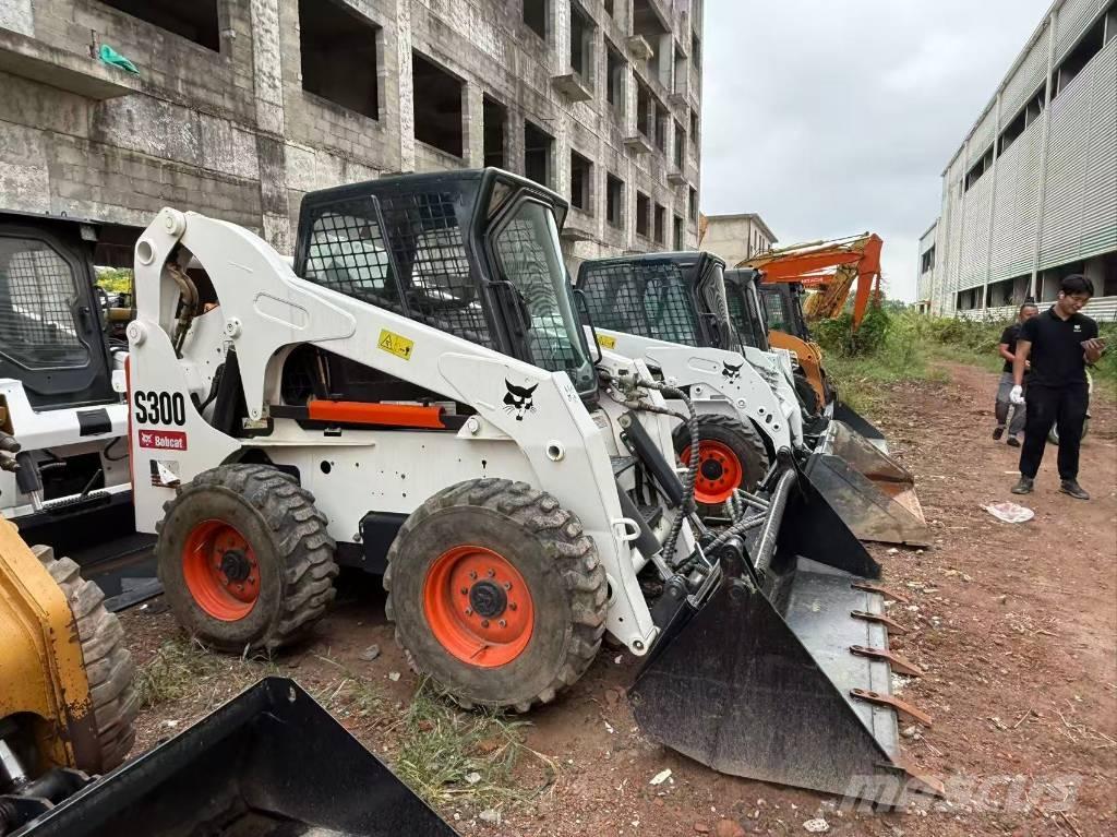 Bobcat S 300 Skid steer loaders