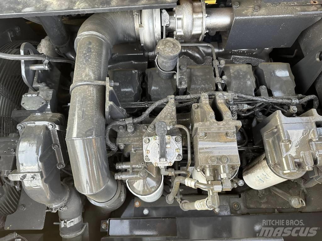 Komatsu PC400-7 Crawler excavators