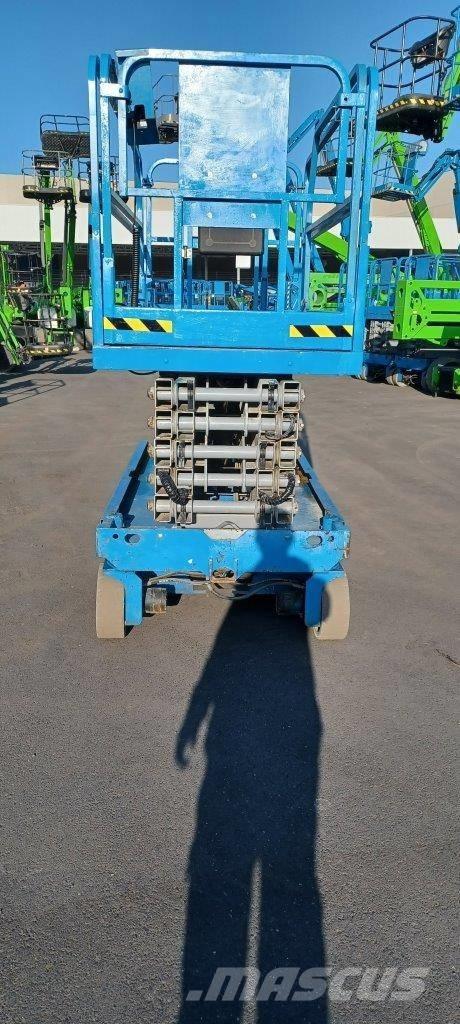 GENIE GS4047 Scissor lifts