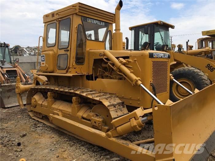 CAT D 6 D Crawler dozers