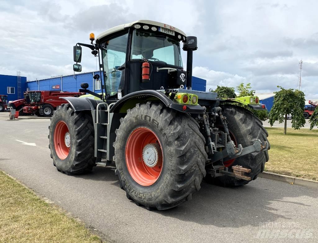 CLAAS Xerion 3800 Tractors