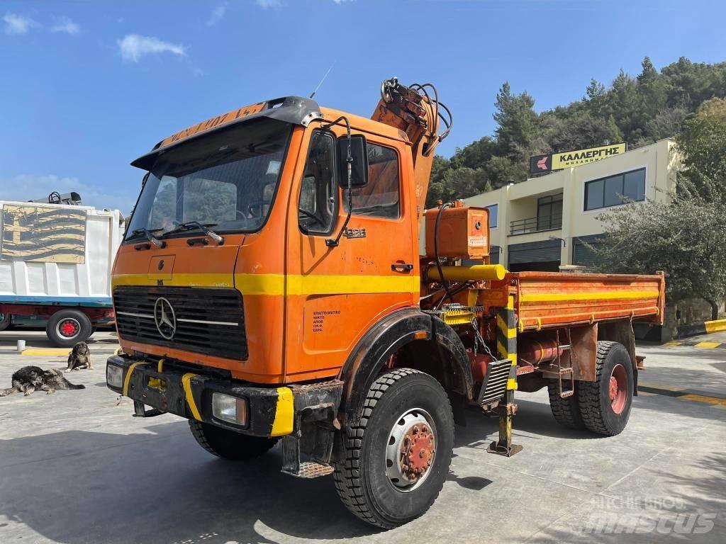 Mercedes-Benz 1626K Truck mounted cranes