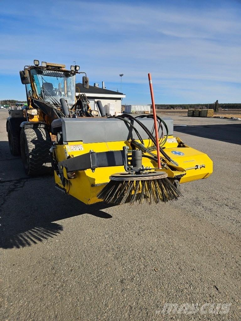 Vama EHK 2000 Sweepers