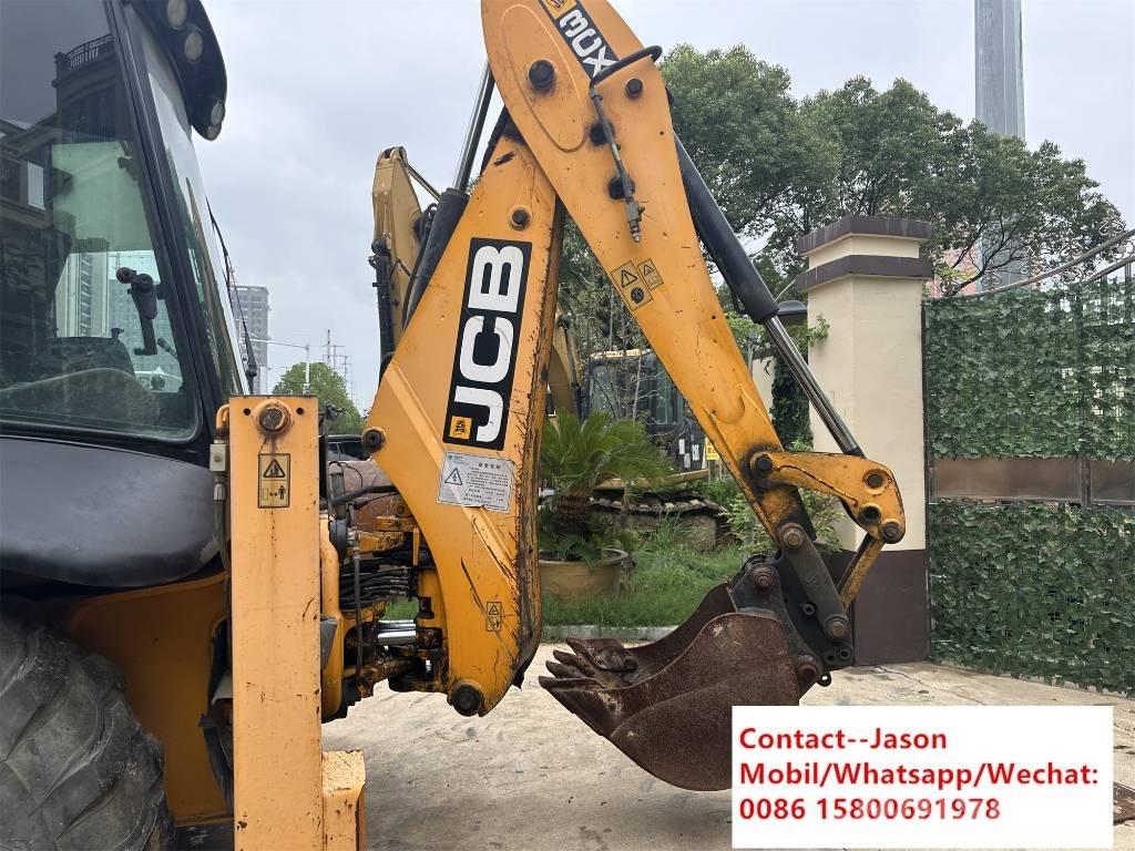 JCB 3 CX 4 T Backhoe